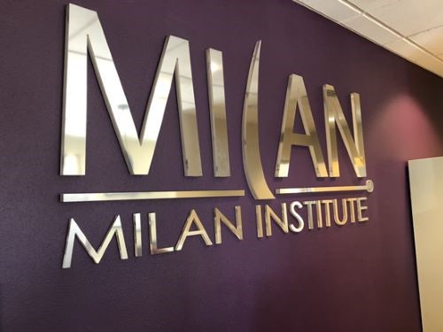 Milan-Sign 1